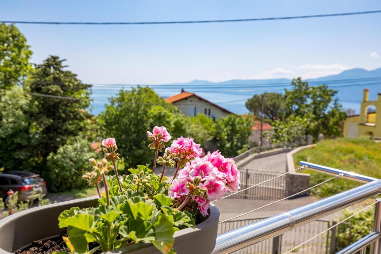 Skyriver Rijeka Bagian luar foto